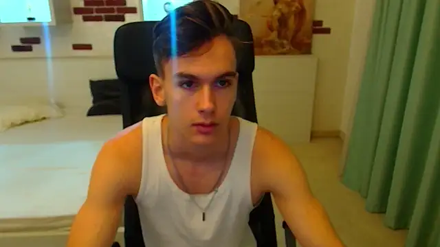 BradyFlint online show from October 2025 04:04:01 AM