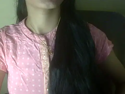 Snapshot of Shezi_N chatting on June 2026 01:47:01 PM Shezi N online show from June 2026 01:47:01 PM