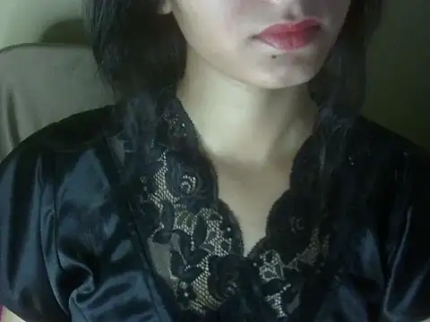 Snapshot of Shezi_N chatting on June 2026 02:41:01 PM Shezi N online show from June 2026 02:41:01 PM