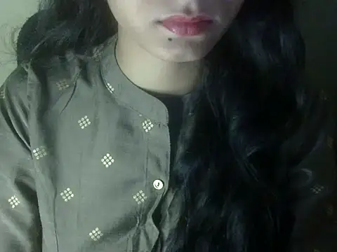 Snapshot of Shezi_N chatting on July 2026 03:34:02 PM Shezi N online show from July 2026 03:34:02 PM