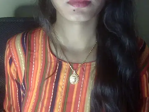 Snapshot of Shezi_N chatting on July 2026 01:50:02 PM Shezi N online show from July 2026 01:50:02 PM