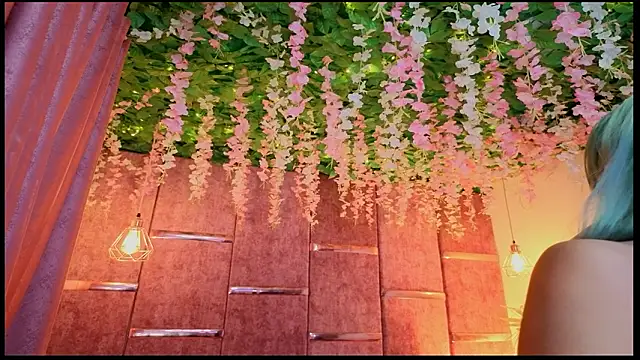 Rynka  online show from February 2026 03:49:02 AM