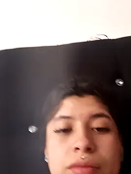 Snapshot of petite_coral chatting on February 2026 03:43:01 PM petite coral online show from February 2026 03:43:01 PM