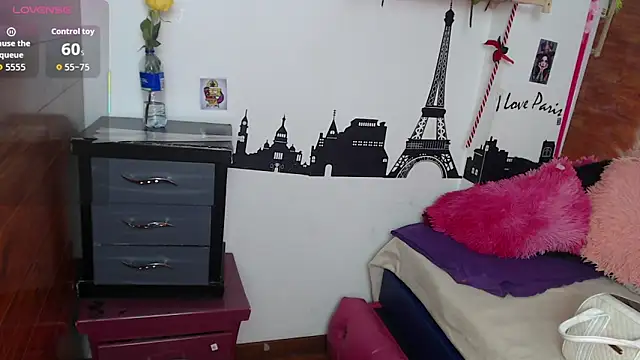 petite coral online show from March 2026 03:17:01 AM