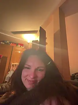 kinkysarahx online show from March 2026 05:35:01 PM