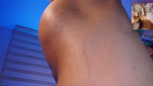 Jherxx online show from November 2025 05:31:01 PM