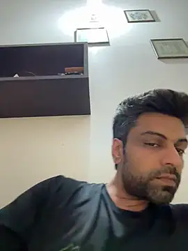 SoulHunt9 online show from April 2026 05:17:01 PM