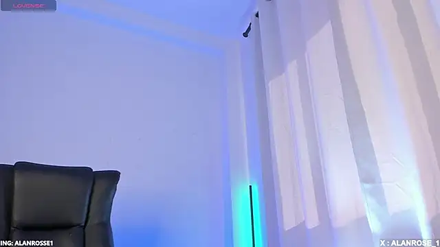 AlanRose01 online show from November 2025 01:10:01 PM