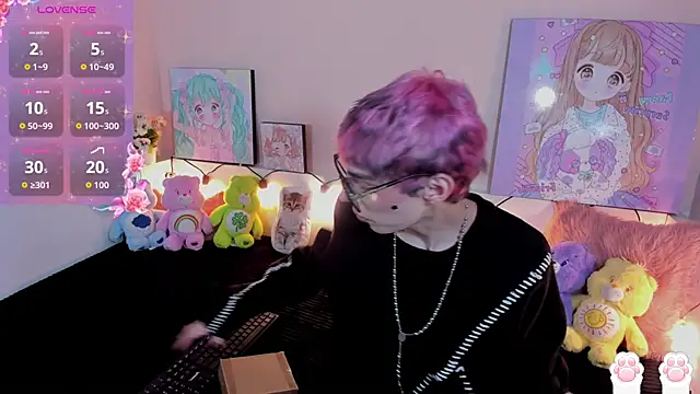 Strawberry Kitty  online show from November 2025 03:50:02 AM