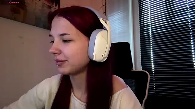 HanaMantanaDell online show from April 2026 03:05:02 PM