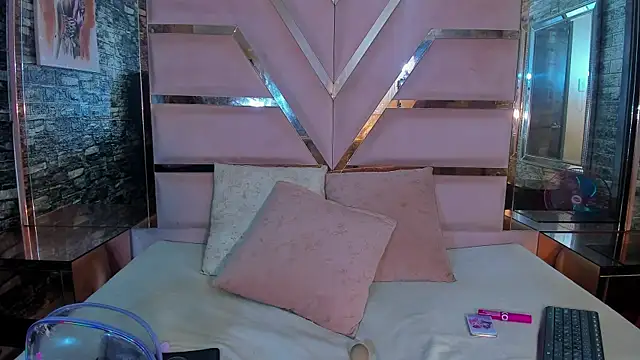 talialadyx online show from November 2025 07:03:01 PM