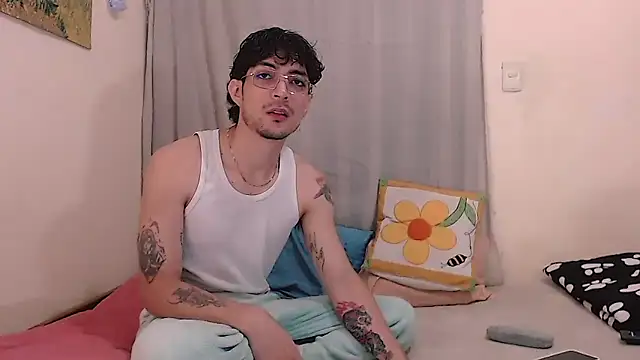 Gaia 16 online show from February 2026 05:53:01 PM