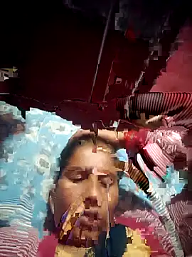 OliveGreen22 online show from November 2025 01:06:02 AM