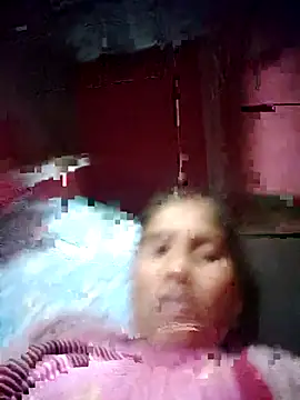 OliveGreen22 online show from November 2025 12:27:02 PM