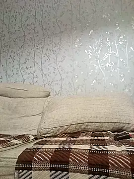 Snapshot of PeteR1987- chatting on November 2025 10:11:02 PM PeteR1987- online show from November 2025 10:11:02 PM