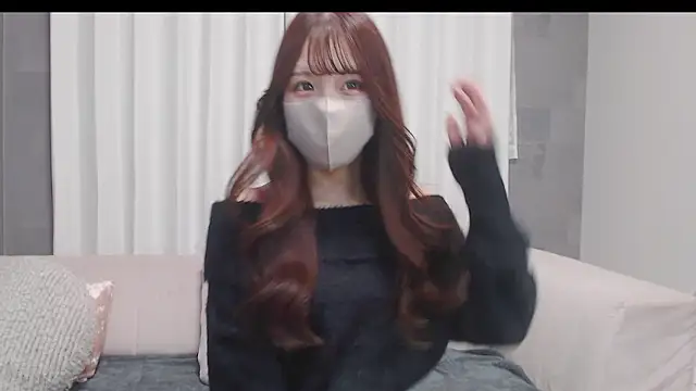 LOVE MIREI LOVE online show from October 2025 12:49:01 PM