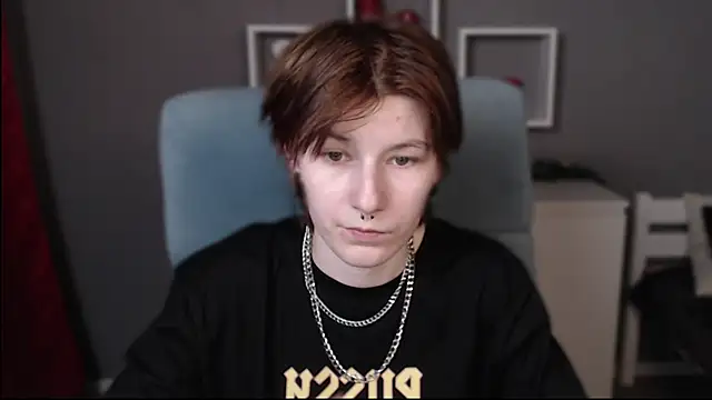 guitarandangell online show from November 2025 06:44:01 AM