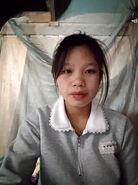 linh-miu99 online show from February 2026 01:48:02 AM