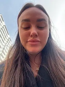 KiraSunshine online show from April 2026 06:10:02 AM