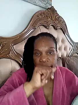 Hotcougar online show from October 2025 09:54:02 AM