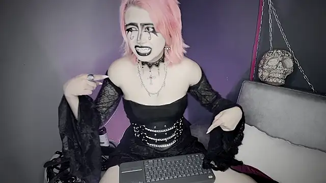 Snapshot of Navier__ chatting on February 2026 08:03:02 PM Navier online show from February 2026 08:03:02 PM