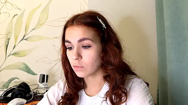 LunaAfrodita online show from November 2025 06:32:01 PM