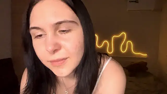 MyraLitterers online show from February 2026 04:38:01 PM