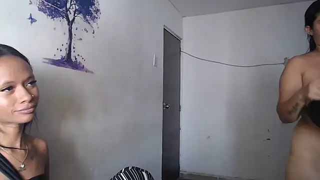 ricaslatinas1 online show from February 2026 06:39:02 PM