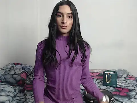  camila trans  online show from November 2025 05:45:02 PM