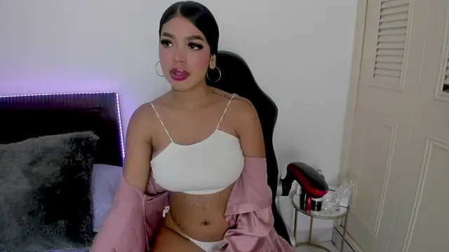 tifanymonroe online show from February 2026 11:55:01 AM