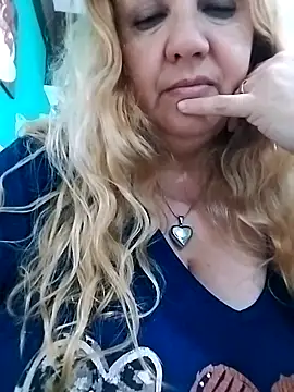 Snapshot of JennyInVegas chatting on November 2025 03:26:02 PM JennyInVegas online show from November 2025 03:26:02 PM