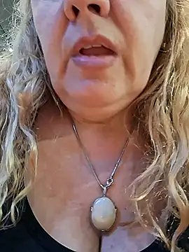 Snapshot of JennyInVegas chatting on January 2026 07:52:01 PM JennyInVegas online show from January 2026 07:52:01 PM