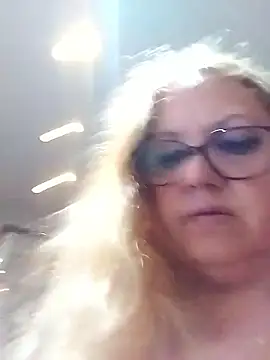 Snapshot of JennyInVegas chatting on January 2026 03:50:01 PM JennyInVegas online show from January 2026 03:50:01 PM