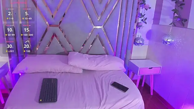 helenn diaz online show from October 2025 01:37:01 PM