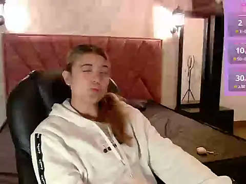  jeessy online show from October 2025 03:21:02 AM