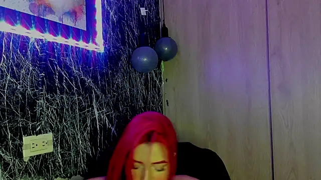 sweetcherryyy  online show from November 2025 03:50:01 AM