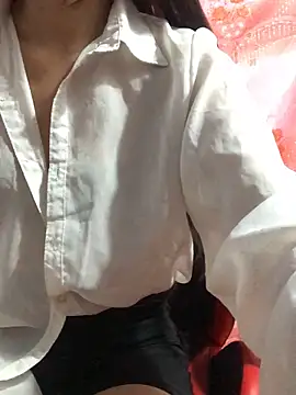 Kylie beem online show from December 2025 12:09:02 AM