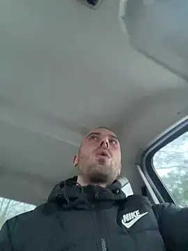 Snapshot of Rotteei1 chatting on January 2026 03:47:01 PM Rotteei1 online show from January 2026 03:47:01 PM