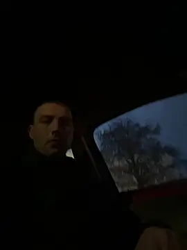 Snapshot of Rotteei1 chatting on February 2026 06:41:02 AM Rotteei1 online show from February 2026 06:41:02 AM