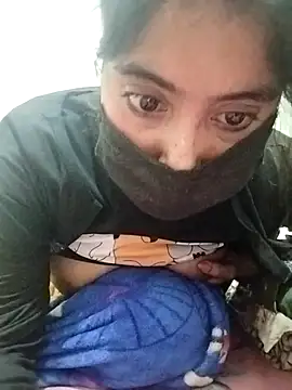 Hot Angle online show from November 2025 10:13:02 PM