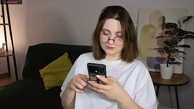 fairy tara online show from March 2026 10:23:01 PM