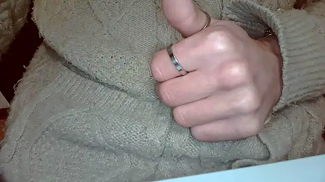 Snapshot of topg84 chatting on February 2026 06:28:01 PM topg84 online show from February 2026 06:28:01 PM