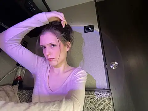 Snapshot of Thedeepwebcutie chatting on January 2026 07:35:01 AM Thedeepwebcutie online show from January 2026 07:35:01 AM