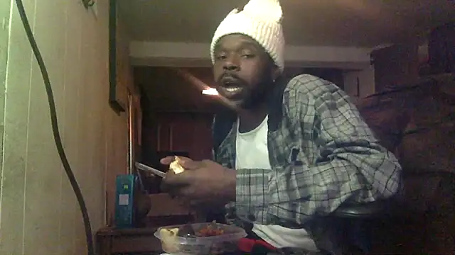 Snapshot of misterincred chatting on December 2025 03:11:01 AM misterincred online show from December 2025 03:11:01 AM