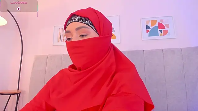 fatiima  online show from April 2026 07:14:01 PM