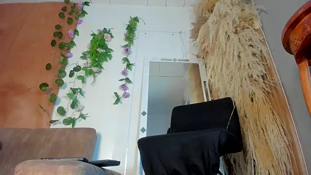 Jax Thunder online show from February 2026 02:03:02 PM