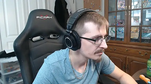 Snapshot of CasuallyCorrupt chatting on October 2025 10:45:02 PM CasuallyCorrupt online show from October 2025 10:45:02 PM