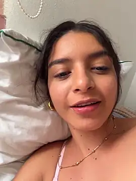 Snapshot of violeta365 chatting on April 2026 07:58:01 PM violeta365 online show from April 2026 07:58:01 PM