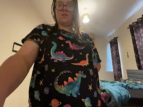 Scarletcum22 online show from November 2025 11:32:02 AM