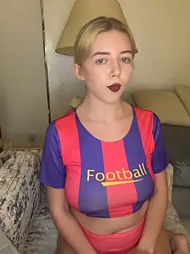 Snapshot of SweetShyMona chatting on November 2025 06:40:01 PM SweetShyMona online show from November 2025 06:40:01 PM